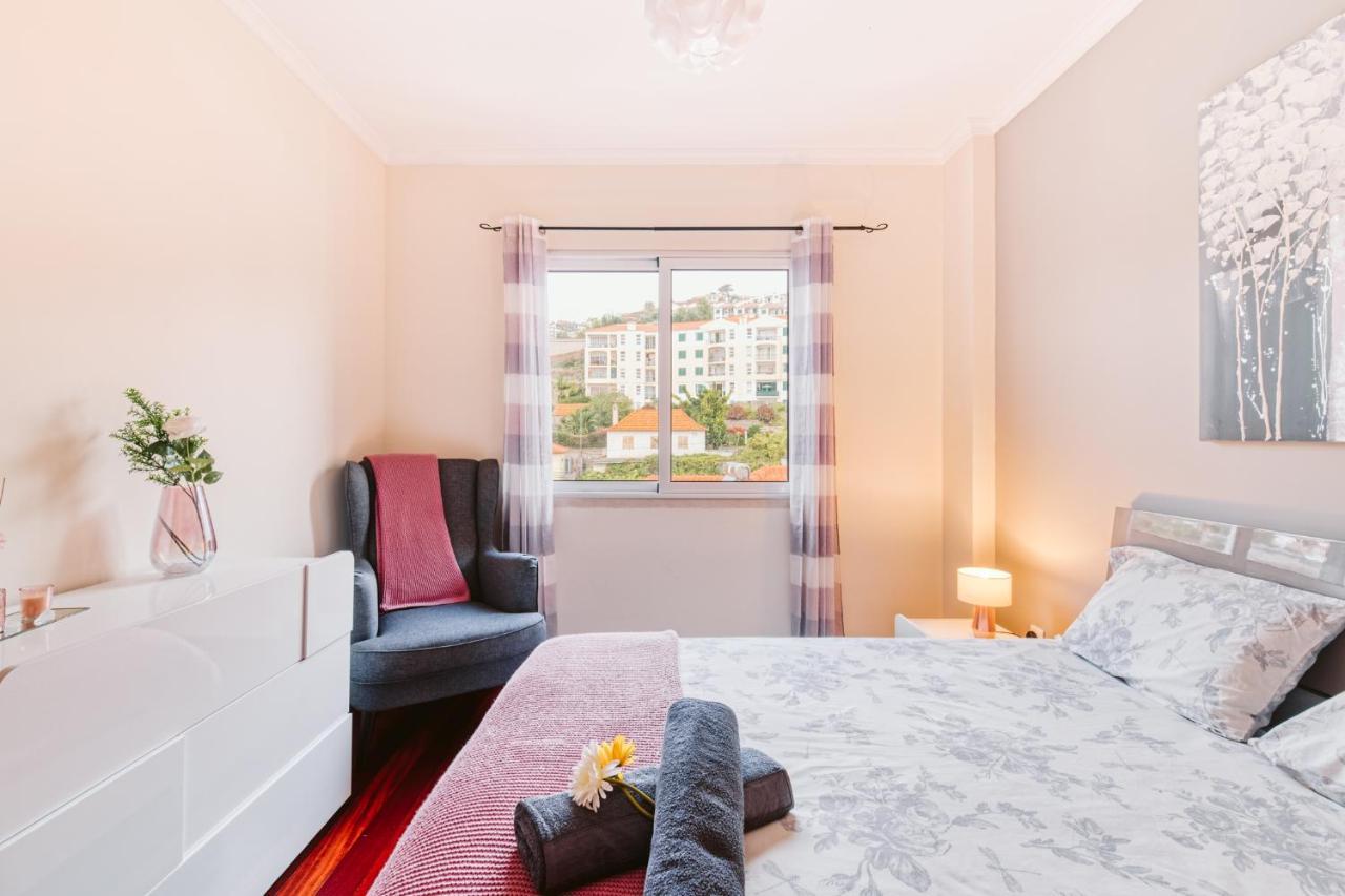 Vip VI - Sea View Apartment Canico  Exterior photo